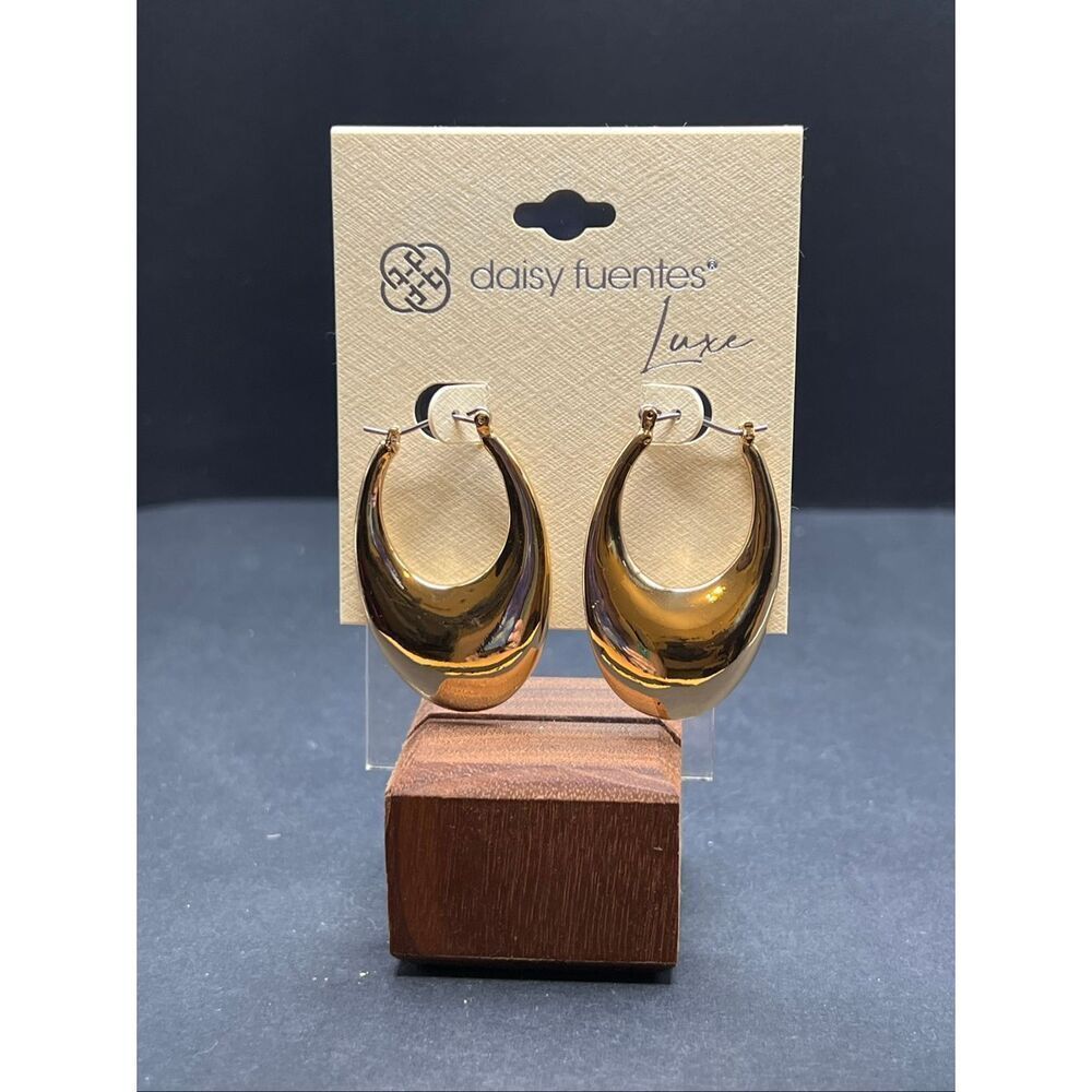 Daisy Fuentes Luxe Gold Tone Teardrop Chunky Hoop Earrings
